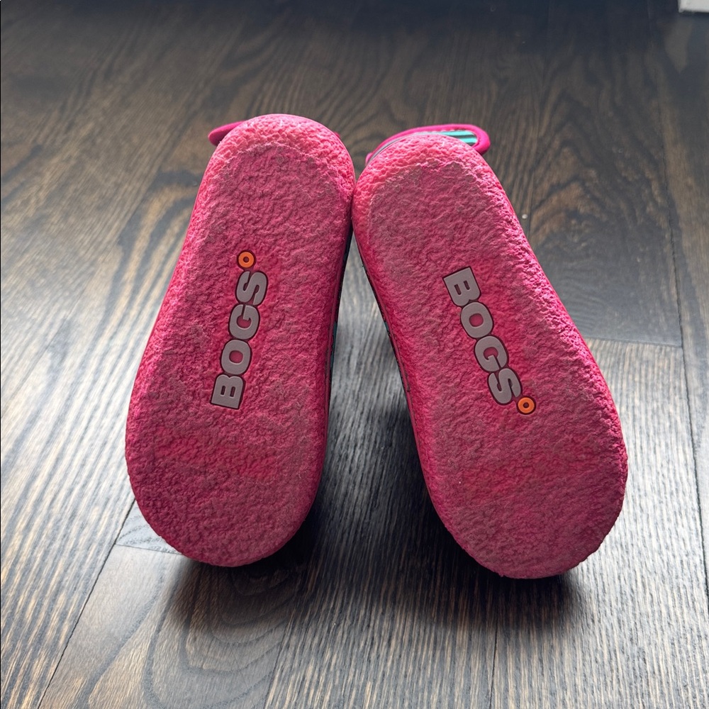 Bogs Insulated Waterproof Boot - Picture 6 of 6